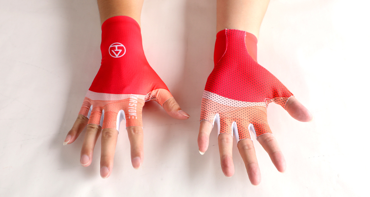 ladies cycling gloves